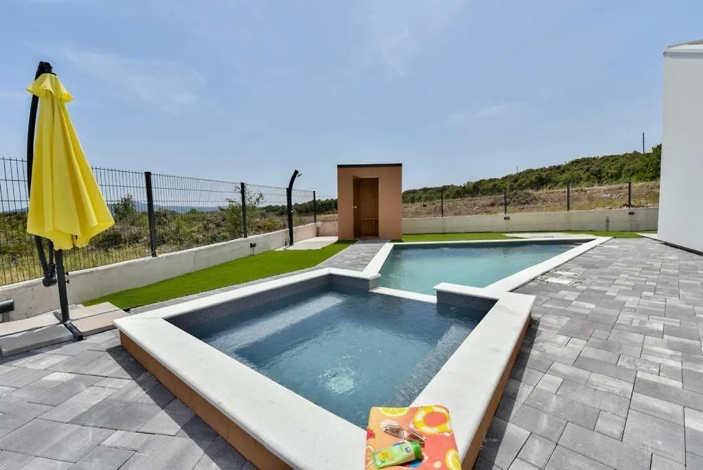 Villa Silente Sukosan 0*,